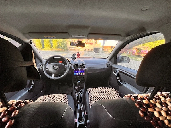 DACIA Duster 2010 — imagine 3