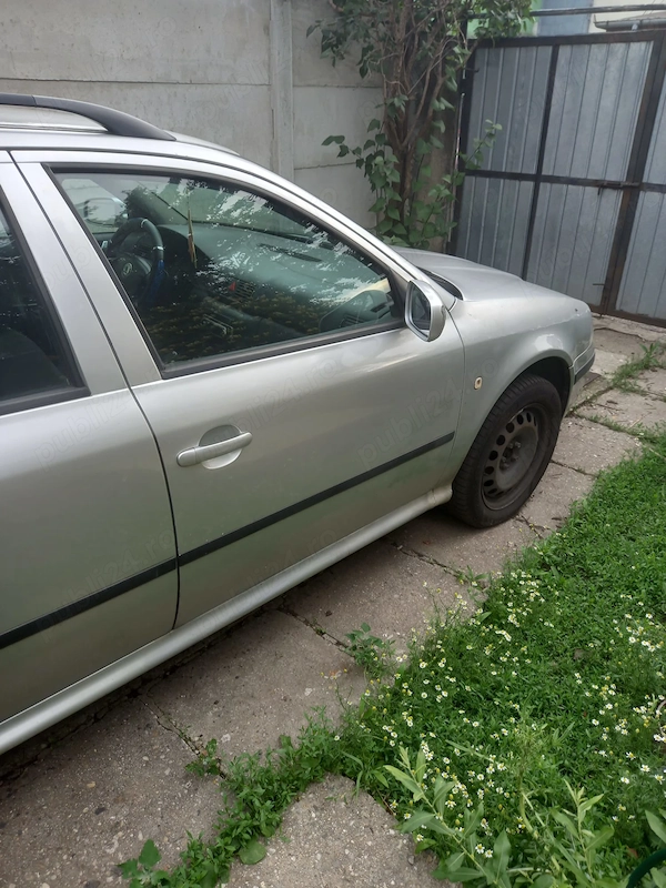 SKODA Octavia 2004 — imagine 3