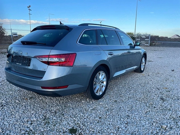 SKODA Superb 2020 — imagine 6