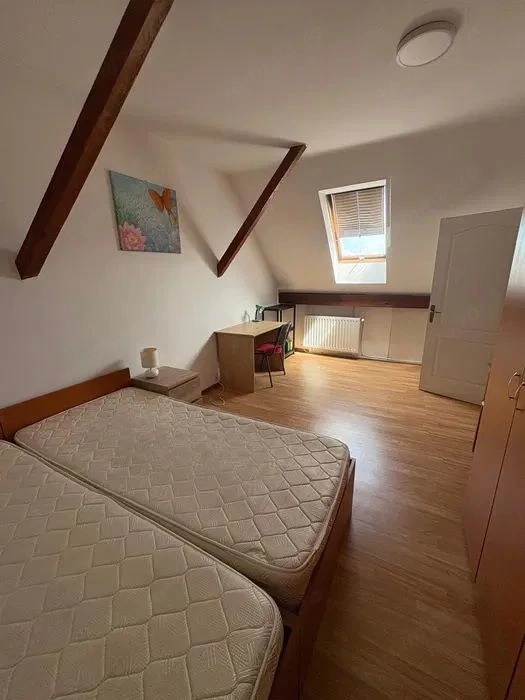 Apartament 4 camere, spre inchiriere, in zona centrala — fotografia 3