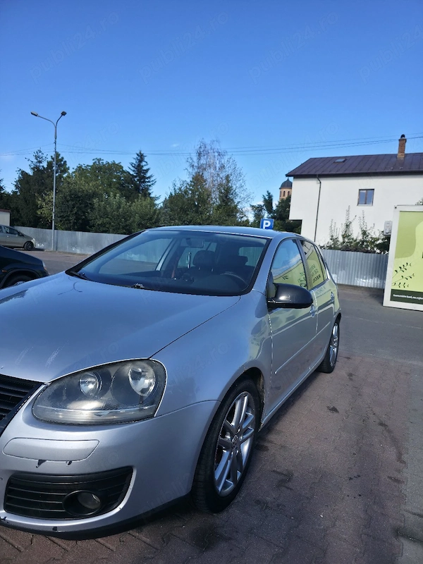 Vând Volkswagen Golf 5 GTD 1.9 TDI