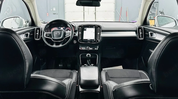 VOLVO XC40 2019 — imagine 6
