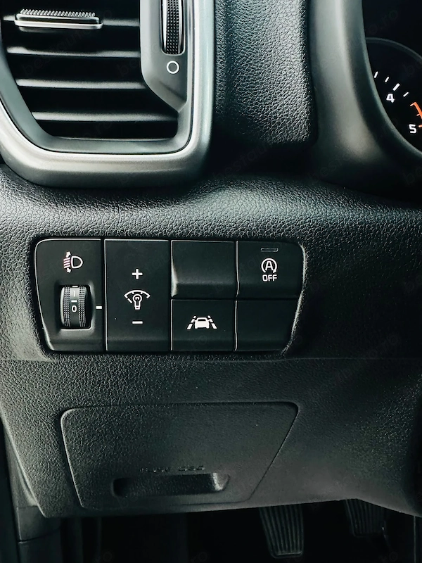 KIA Sportage 2020 — imagine 11