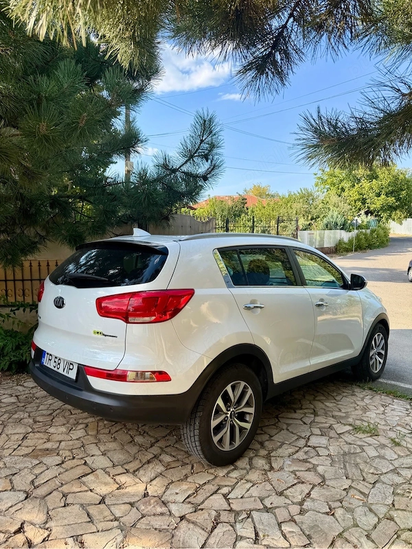 KIA Sportage 2014 — imagine 2