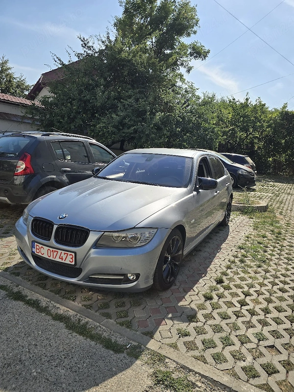 BMW 3 Series 2011 — imagine 5