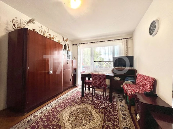 Apartament cu 3 camere de vanzare in Manastur zona Academia de Muzica — fotografia 3