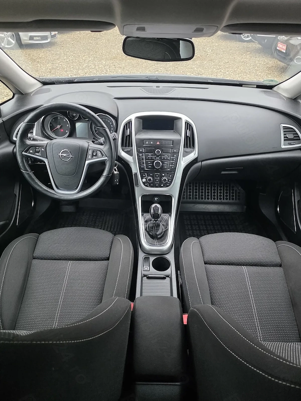 OPEL Astra 2012 — imagine 10