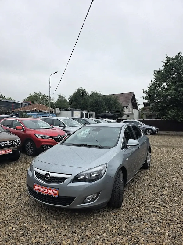 OPEL Astra 2012 — imagine 2
