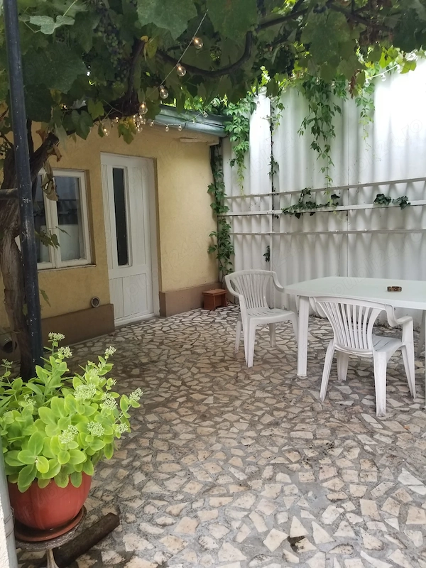 Garsoniera de inchiriat la casa — fotografia 1