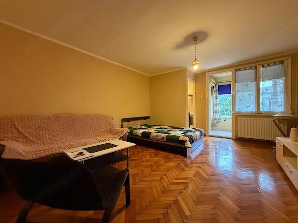 Apartament spatios, o camera, 32 mp utili - Circumvalatiunii — fotografia 1