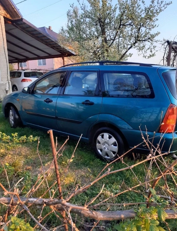 FORD Focus 2001 — imagine 2