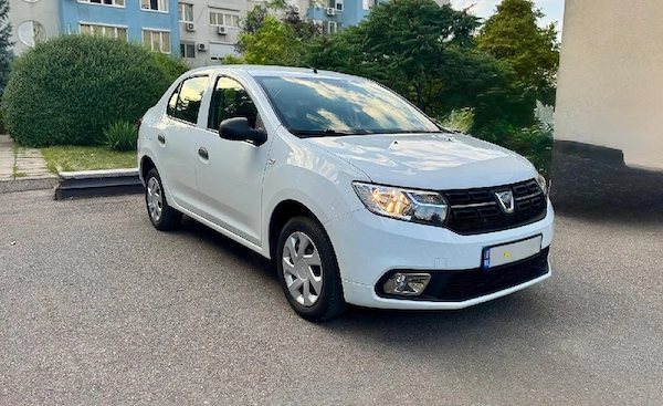 Dacia Logan fabricație 2017, rulaj mic 35000km reali revizii la reprezentanta, un singur proprietar