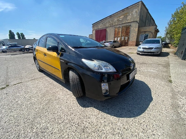 toyota prius 3 1.8 hybrid cu gpl automata