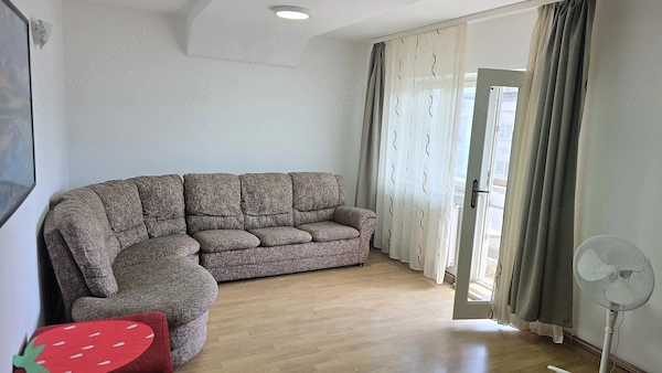 Vand apartament 2 camere decomandat in Deva, zona Pescarilor ( ITM), vedere in 2 parti, et 3 — fotografia 3