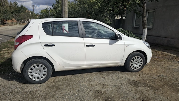 HYUNDAI i20 2012 — imagine 4