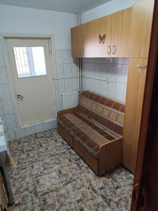 Inchiriez apartament cu doua camere — fotografia 1