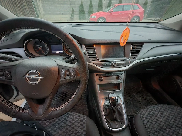 OPEL Astra 2018 — imagine 3