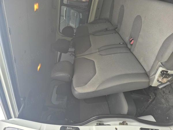 RENAULT Trafic 2014 — imagine 3