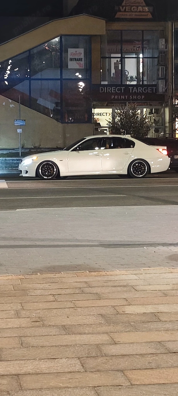 BMW 5 Series 2009 — imagine 7
