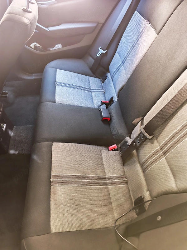 BMW iX1 2012 — imagine 7