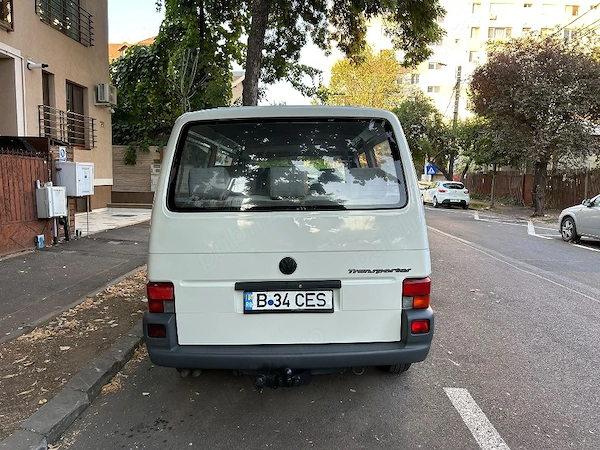 VOLKSWAGEN Transporter 1996 — imagine 5