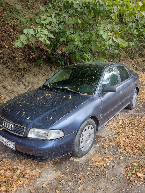 AUDI A4 1995 — imagine 3