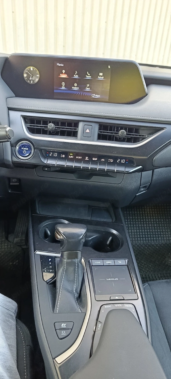 LEXUS Unknown Model 2020 — imagine 6