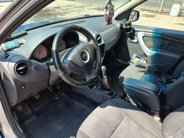 DACIA Logan 2009 — imagine 10