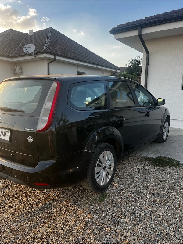 FORD Focus 2010 — imagine 3