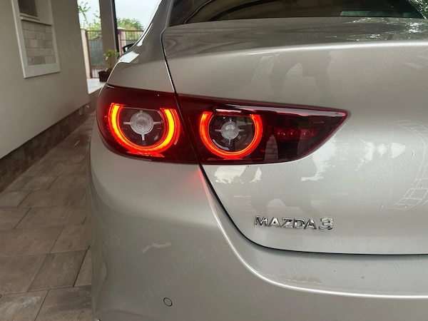 MAZDA 3 2023 — imagine 6