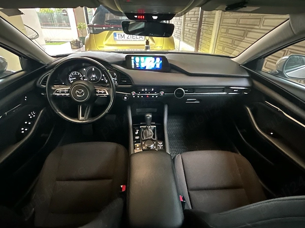 MAZDA 3 2023 — imagine 8