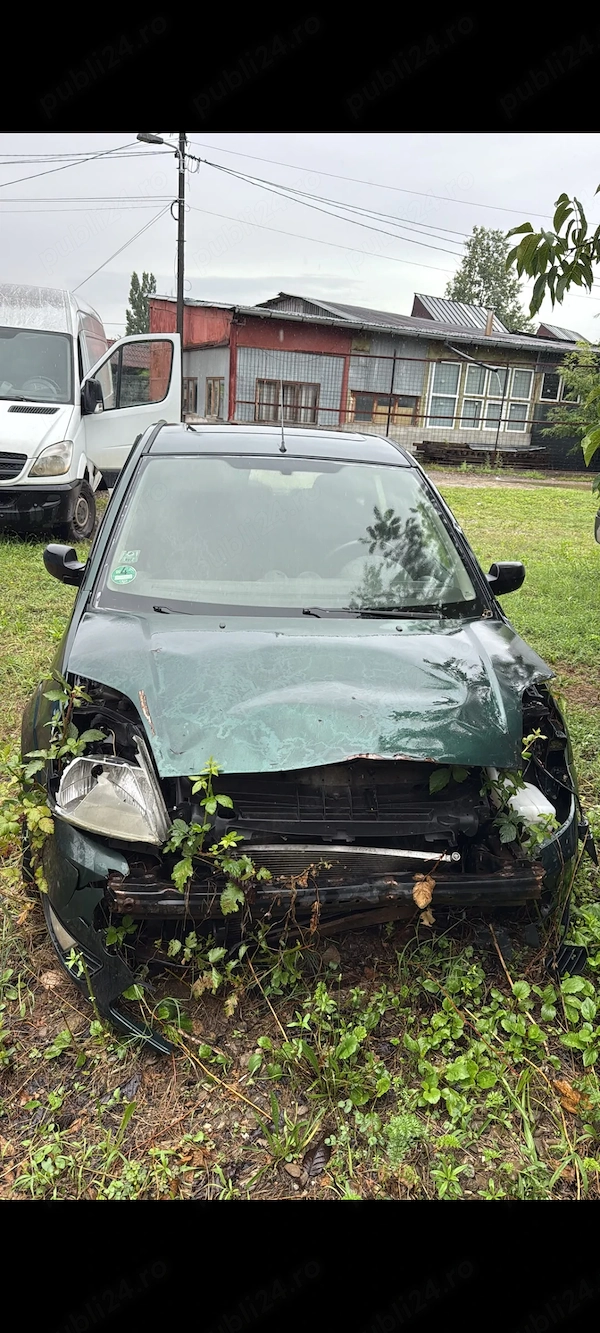 FORD Fiesta 2004 — imagine 2