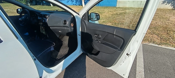 DACIA Logan 2020 — imagine 4