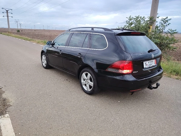 VOLKSWAGEN Golf 2012 — imagine 5