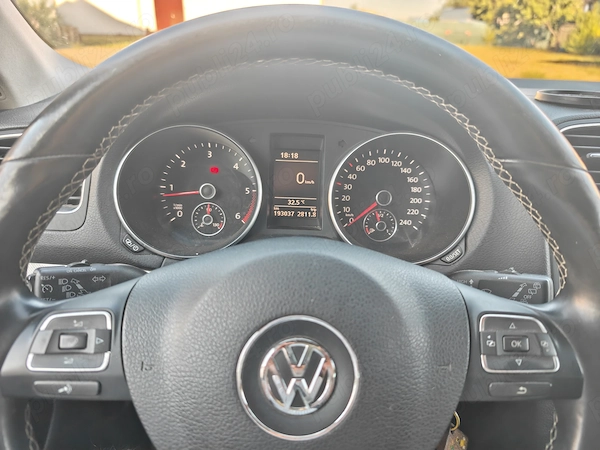 VOLKSWAGEN Golf 2013 — imagine 7