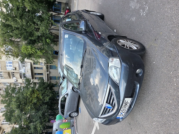 Dacia Logan 1.6 16V PRESTIGE