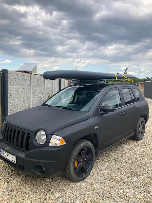 jeep compass 4x4 veritabil offRoad Calatori pe munte