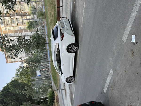 TOYOTA Corolla 2021 — imagine 3
