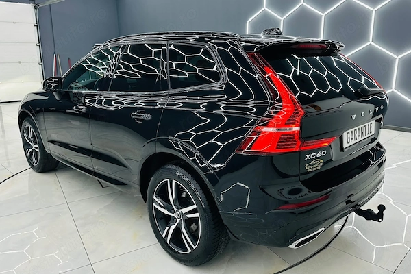 VOLVO XC60 2020 — imagine 3