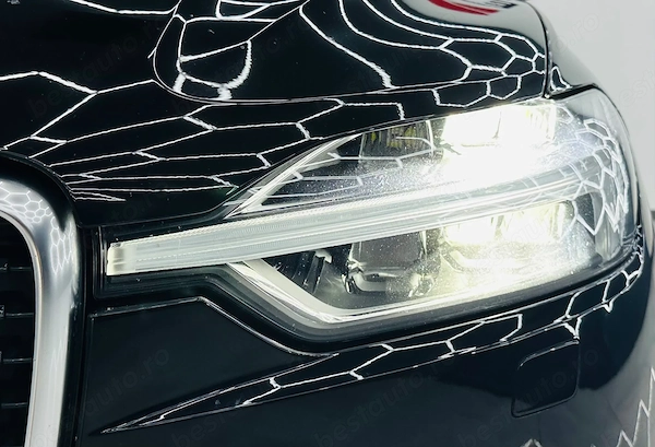 VOLVO XC60 2020 — imagine 10