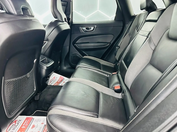 VOLVO XC60 2020 — imagine 17