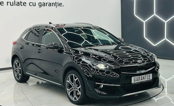 KIA Xceed 2022 — imagine 2