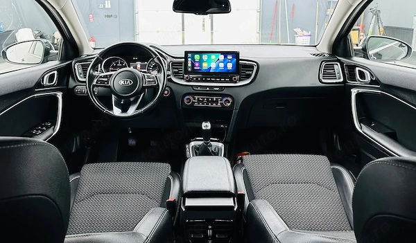 KIA Xceed 2022 — imagine 6