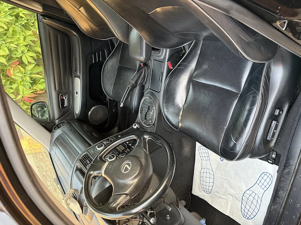 LEXUS IS 2004 — imagine 2