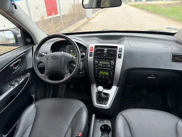 HYUNDAI Tucson 2010 — imagine 2