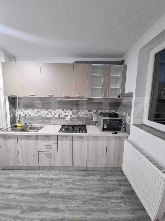 Apartament 3 camere, renovat integral, zonă ultracentrală, Năsaud — fotografia 1