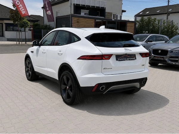 JAGUAR E-PACE 2018 — imagine 4