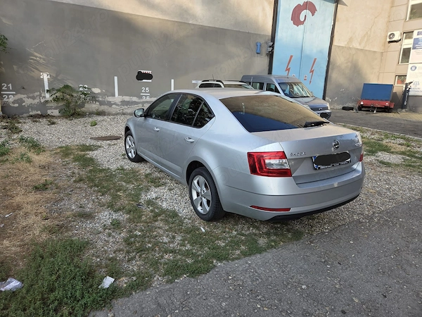 SKODA Octavia 2018 — imagine 3