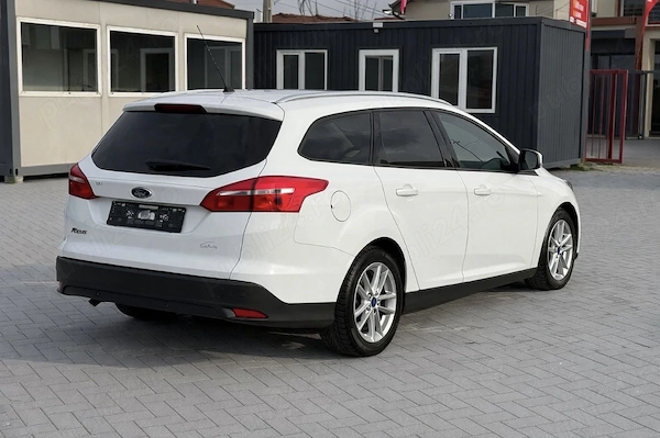 FORD Focus 2016 — imagine 3