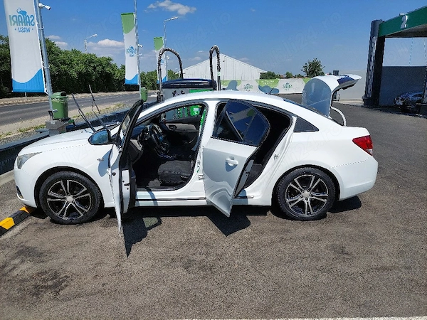 CHEVROLET Cruze 2011 — imagine 2